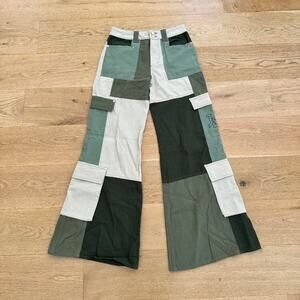 JGR & STN (Jagger & Stone) - Colorblock Miller Wide Leg Cargo Pants in Green